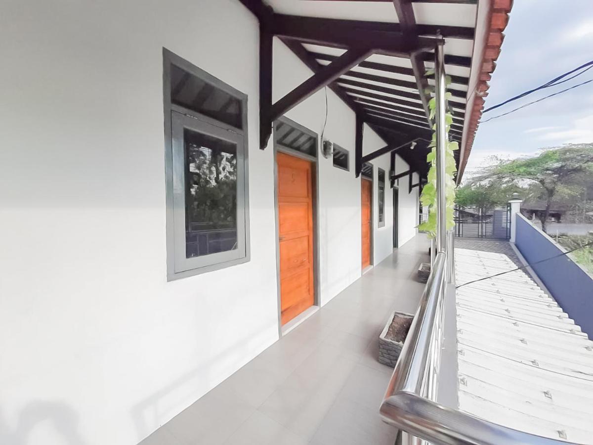 Wisma Asri Syariah Majalengka Redpartner Dawuhan Exterior photo
